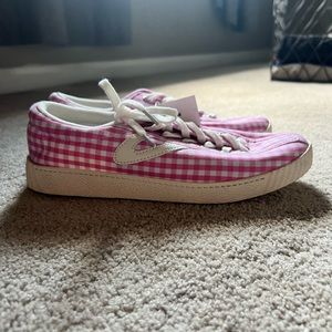 Tretorn Pink & White Gingham Nylite 4 Plus Sneaker Size 8.5